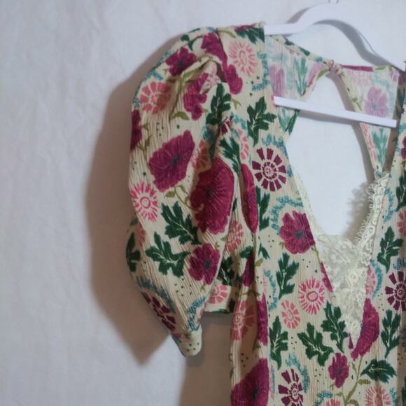 Free People Floral Romantic Boho Lace Open Back Bodysuit Puff Sleeves Size XS - Picture 3 of 11